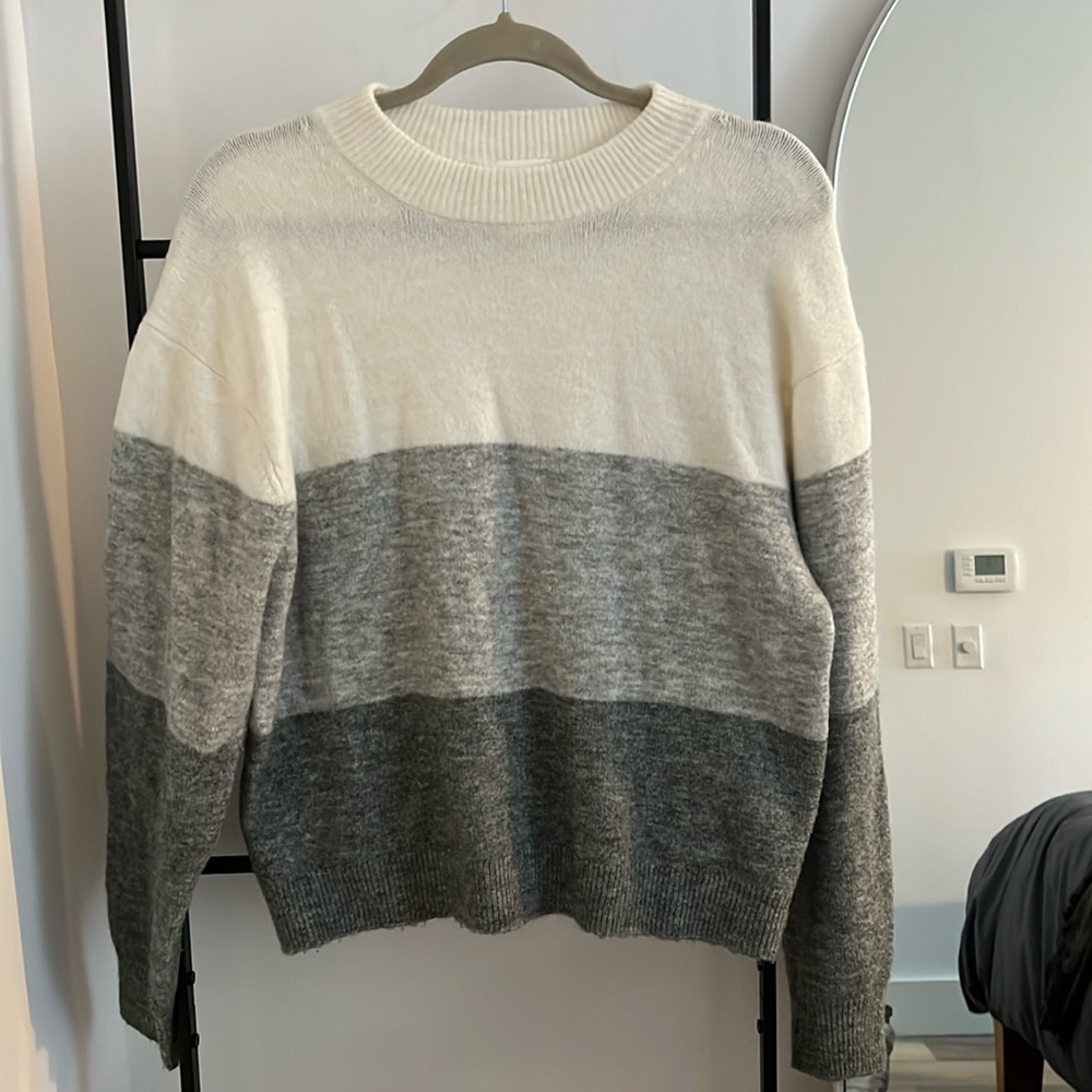 H&M Grey Striped Sweater